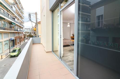Rigas City Apartments (yellow)