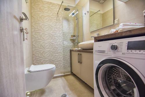 Pasiphae New Apartment Sea & City