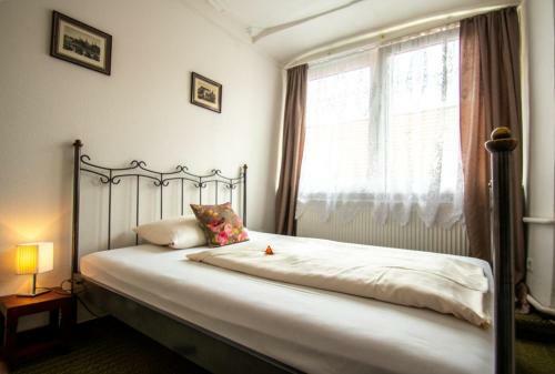 Hotel G�stehaus Am Wei�en Turm