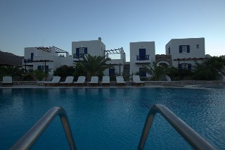 Petros Place Hotel
