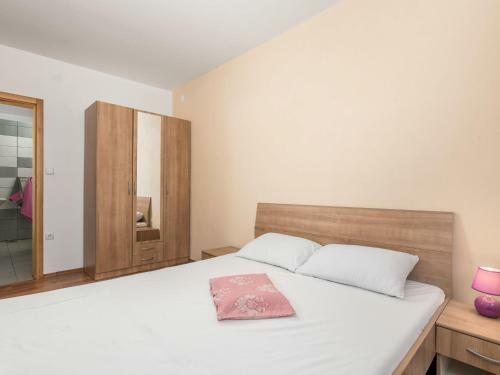 Holiday Home Radmila - Mlk137