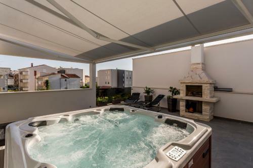 Sea Pearl Luxury Apartment