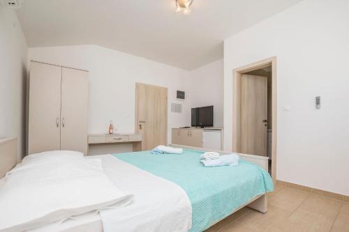 Apartments Only For Family