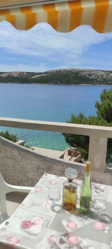Beach House Apartments Stara Novalja