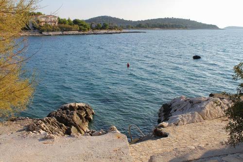 Apartments By The Sea Rogoznica - 12246