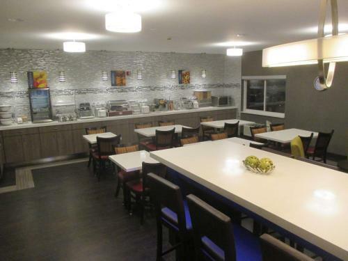 Hotel Comfort Suites Hilliard
