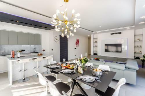 Neue Villa Skyline, Strand Und Zentrumn�he