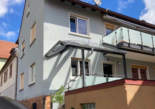 Apartamento Ferienwohnung Am H�hnerberg