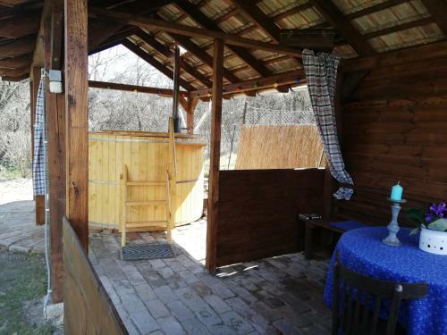B�bita Apartmanh�z