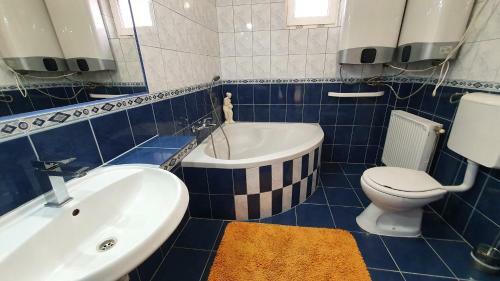Liget Nyaral�h�z �s Apartman Liget