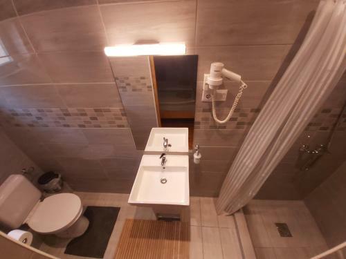 Hostal Feny?fa Vend�gh�z