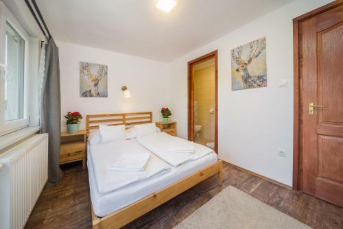 Hostal Villa Szilva Vend�gh�z