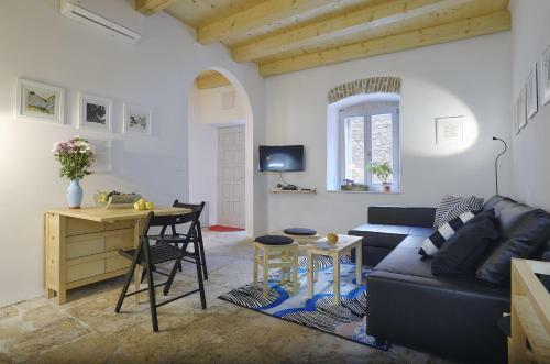Apartamentos Art Ku?a Cvajner