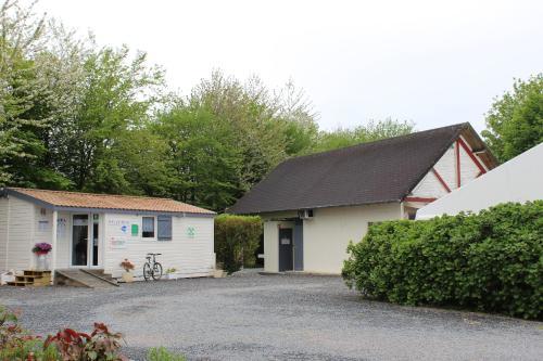 Camping Le Clos De Balleroy