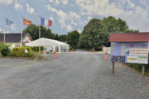 Camping Le Clos De Balleroy