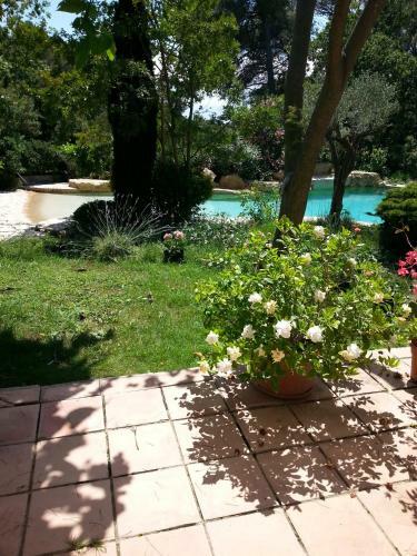 Bed & Breakfast La Bousquati�re