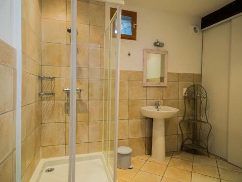 Holiday Home Entre Le Gers Et Les Pyrenees Buzon I