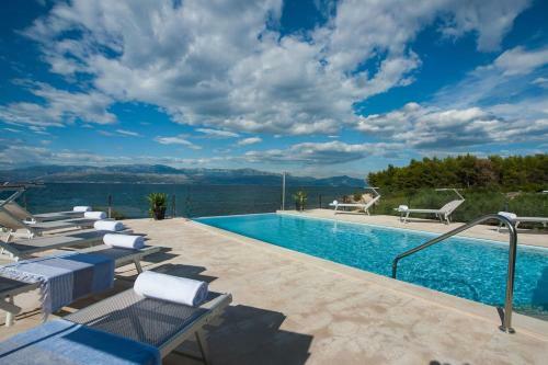 Villa R&b