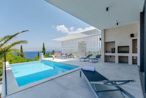 Villa Vitae & Villa Pax