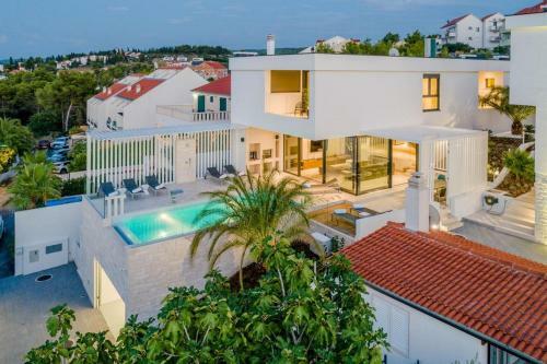 Villa Vitae & Villa Pax