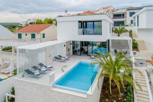 Villa Vitae & Villa Pax