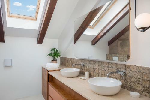 Luxury Villa Silence With Heated Pool