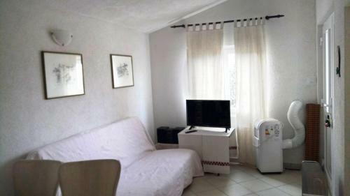 Apartments With A Parking Space Seline, Paklenica - 17115
