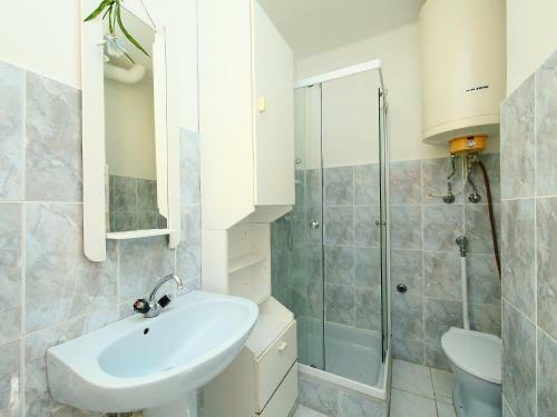 Holiday Home Balatonkeresztur 1