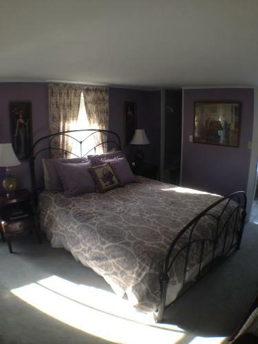 Bed & Breakfast Lantana House