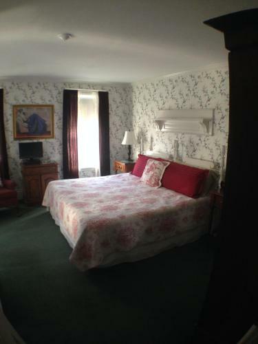 Bed & Breakfast Lantana House