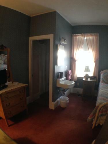 Bed & Breakfast Lantana House