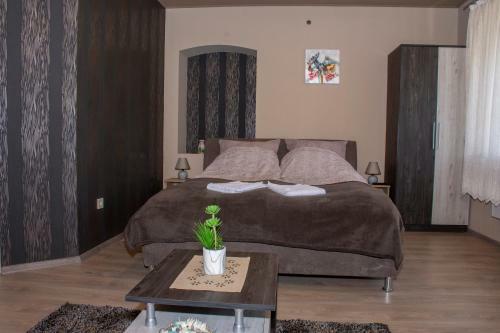 Hostal Aranyf�rt Vend�gh�z