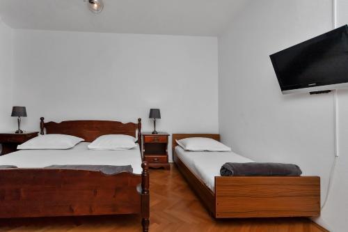 Apartments ?obrni?