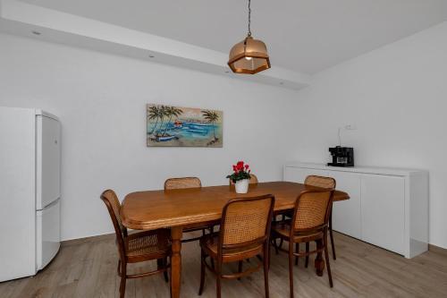 Apartments ?obrni?