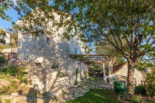 Serendipity - Luxury Stone Villa With Private Jacuzzi And Sauna