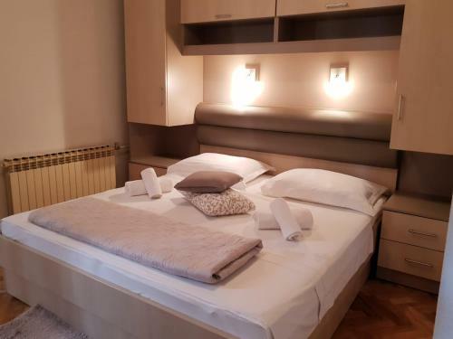 Hostal Guesthouse Marina