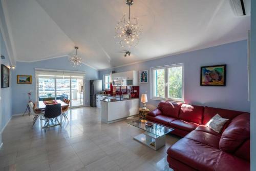 Luxury Apartment Marina View No 3