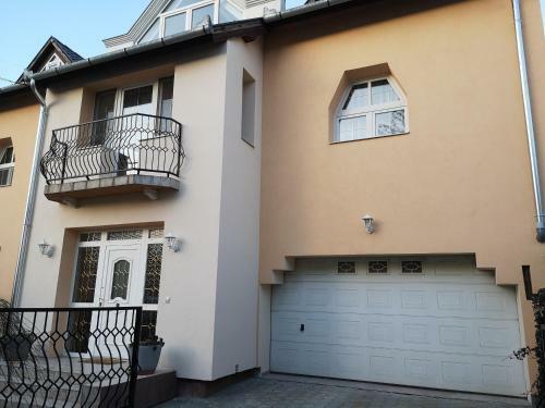 Hotello Apartmanh�z �s Panzi�