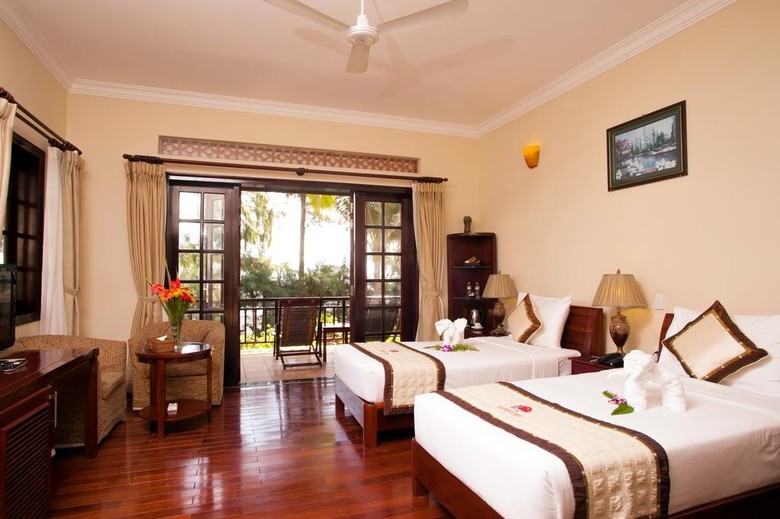 Hotel Golden Coast Resort & Spa