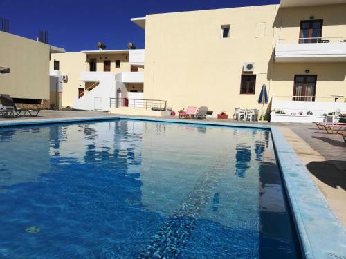 Aparthotel Karmi Apartments