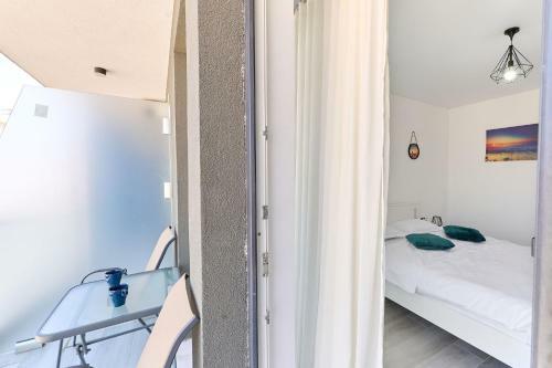 Cozy Apartment In Nord10 Pool N Playground