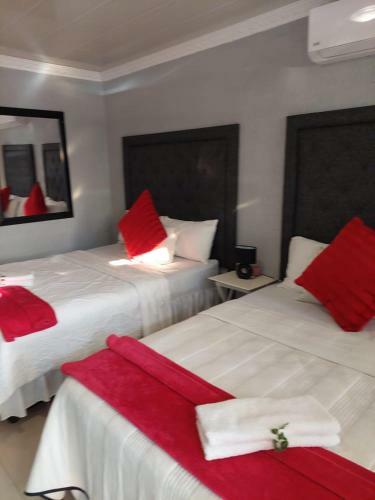 Nsuku Bed And Breakfast