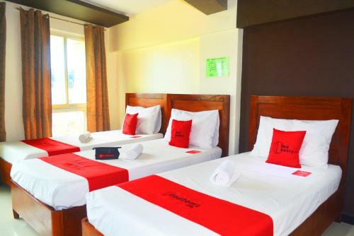 Albergue Palawan Palm Suites