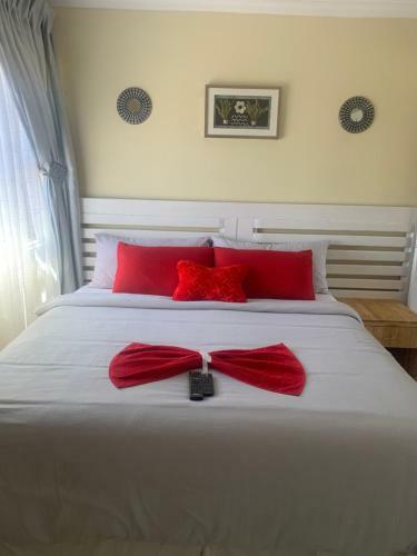 Bed & Breakfast Ekaya Palace Guest House
