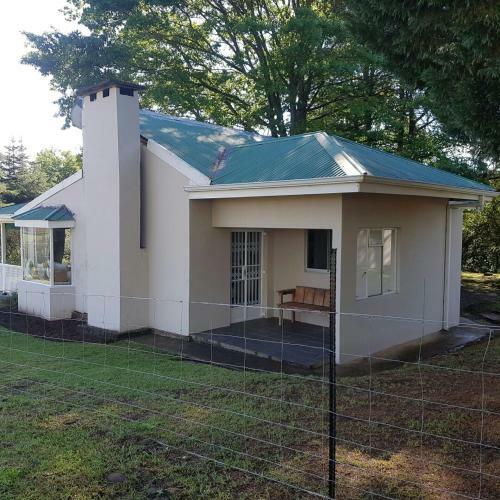 37 Valley View Cottage