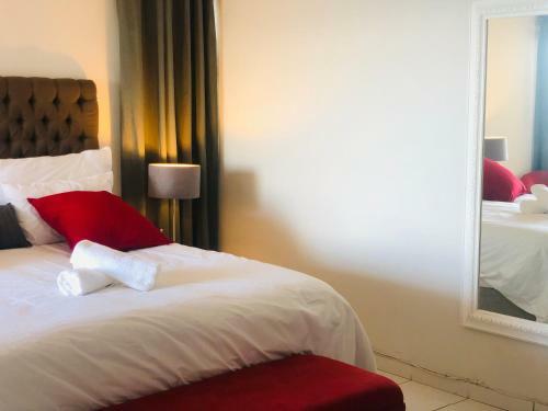 Sands Umdloti Luxury Beach Front Apartment