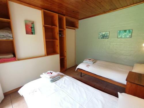 L Chiam Self-catering Cottage