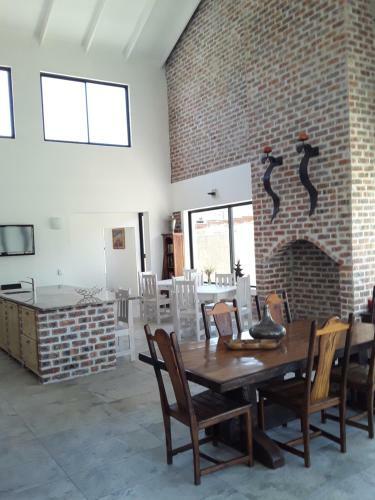 Hostal Adam's Guest House