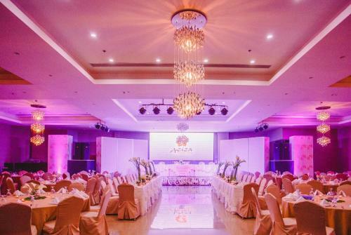 Aziza Paradise Hotel