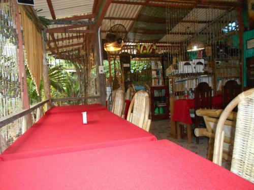 Hostal Jungle Flower Guest House